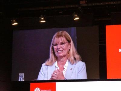 wir verabschieden Ulrike Laux wir verabschieden Ulrike Laux