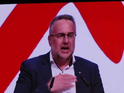 unser neuer Vorsitzender unser neuer Vorsitzender